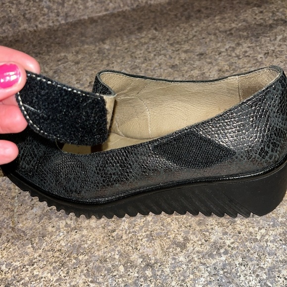 Fly London Mary Jane wedges - Picture 11 of 11